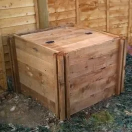 600 Blackdown Range Single Standard Wooden Composter with Lid