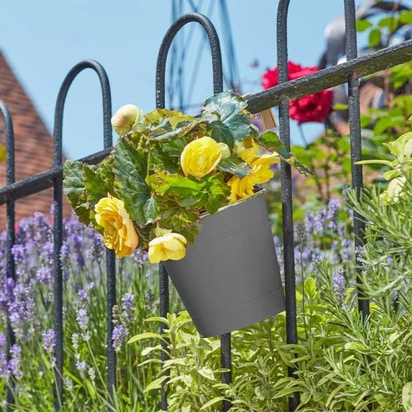 6in Fence & Balcony Hanging Plant Pot