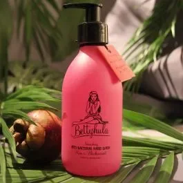 Bettyhula 150ml Nourishing Anti-bacterial Hand Wash in Rum & Blackcurrant