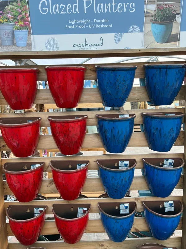Blenheim Running Glaze Wall Plant Pot