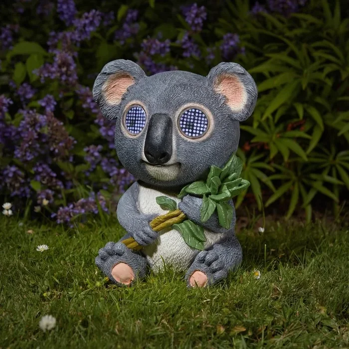 Blinkin’ Koala Solar Light