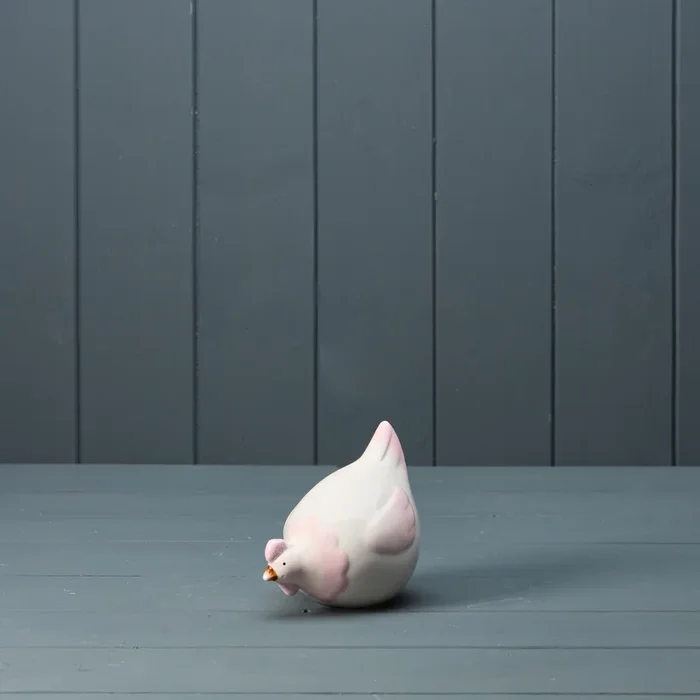 Ceramic Pecking Chicken Ornament – 11cm