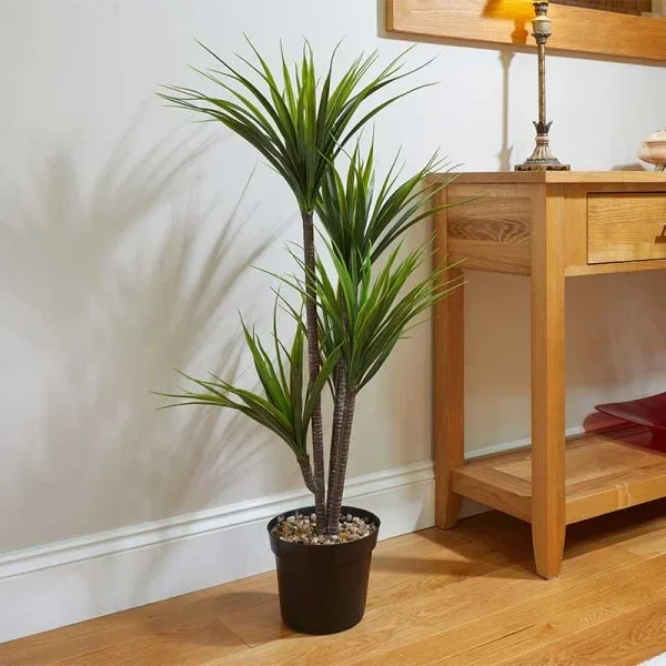 Faux Houseplant Dragon Tree – 105cm