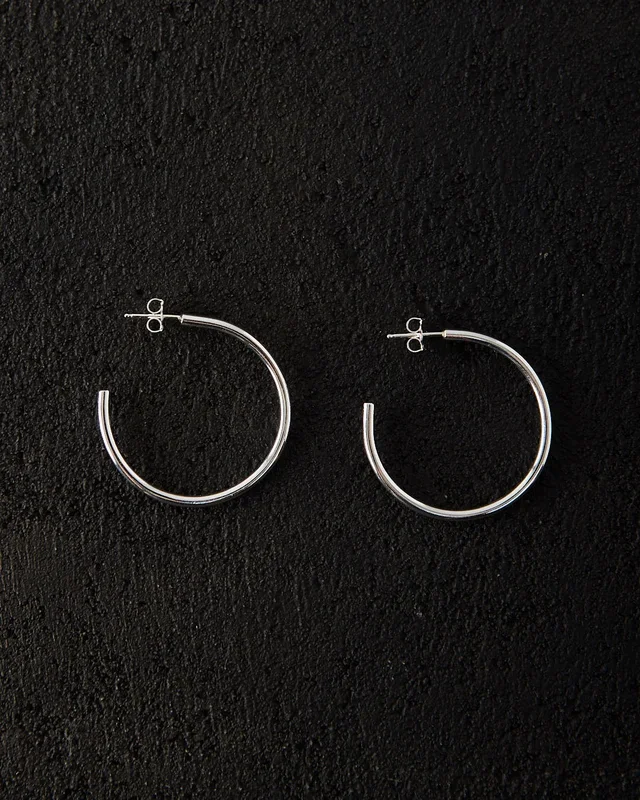 Kara Yoo Arlo Large Hoops, Silver