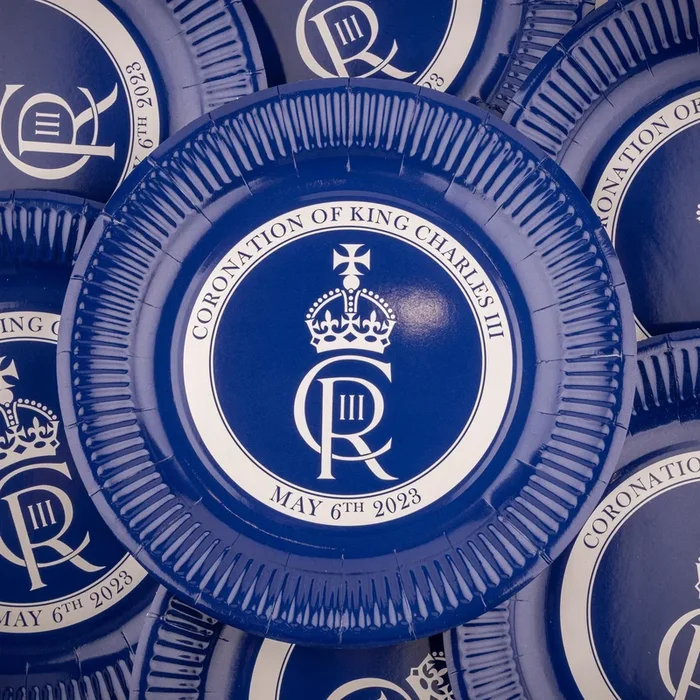 King Charles Coronation Logo Party Plates 23cm – Pack of 10