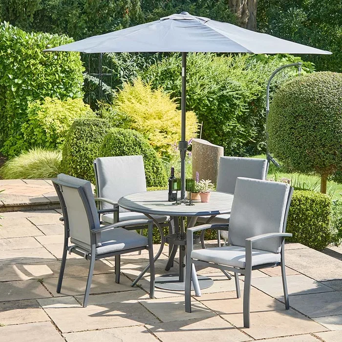 Leisure Grow – Turin Aluminium 4 Seat Dining Set with 2.5m Parasol – Graphite Grey