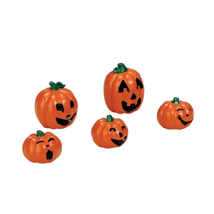 Lemax Spooky Town – Happy Pumpkin Family – Set of 5