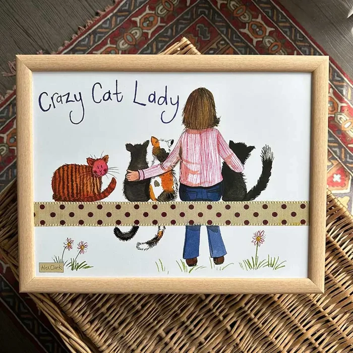 LP19 CAT LADY LAP TRAY