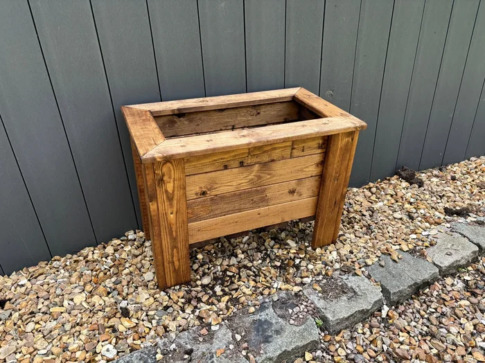 Prestbury Raised Rectangular Trough Regular