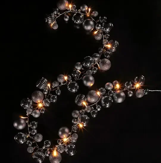 Silver Bauble Cluster Garland – Battery Operated