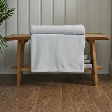 Snuggletouch Silver Throw 140 x 180cm