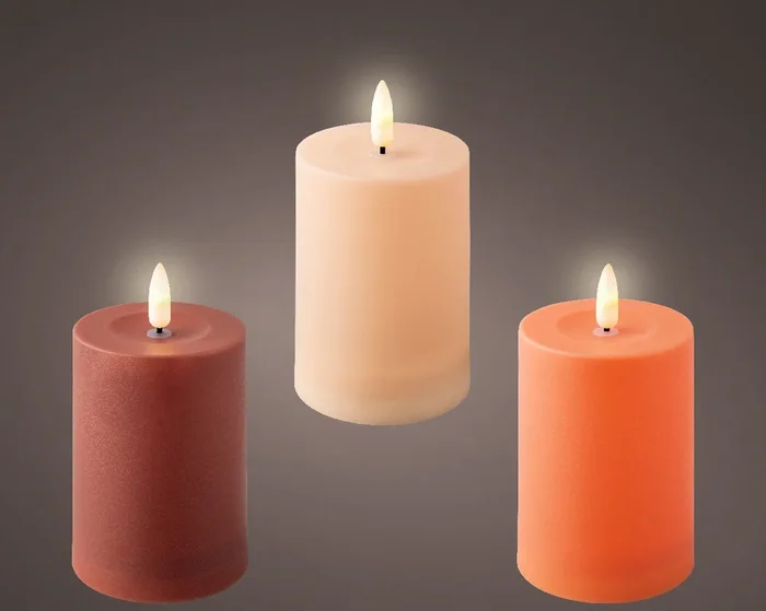 Solar Powered Coloured Candle – 10cm