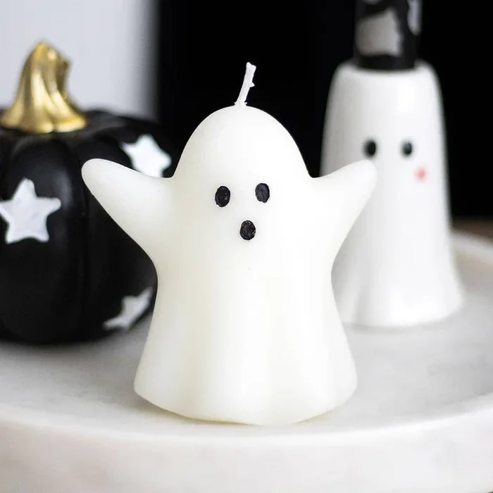 Sweet Halloween Ghost Shaped Candle