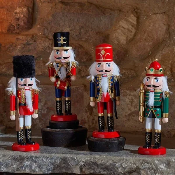 Three Kings Traditional Wooden Nutcracker – 21cm