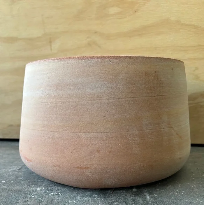 Tuscan Pear Bottom Bowl Pot
