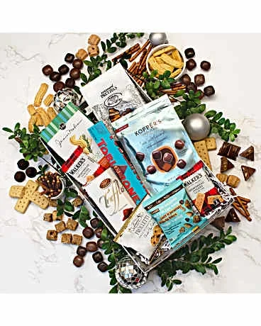 Wonderful World Of Snacks Gourmet Gift Basket